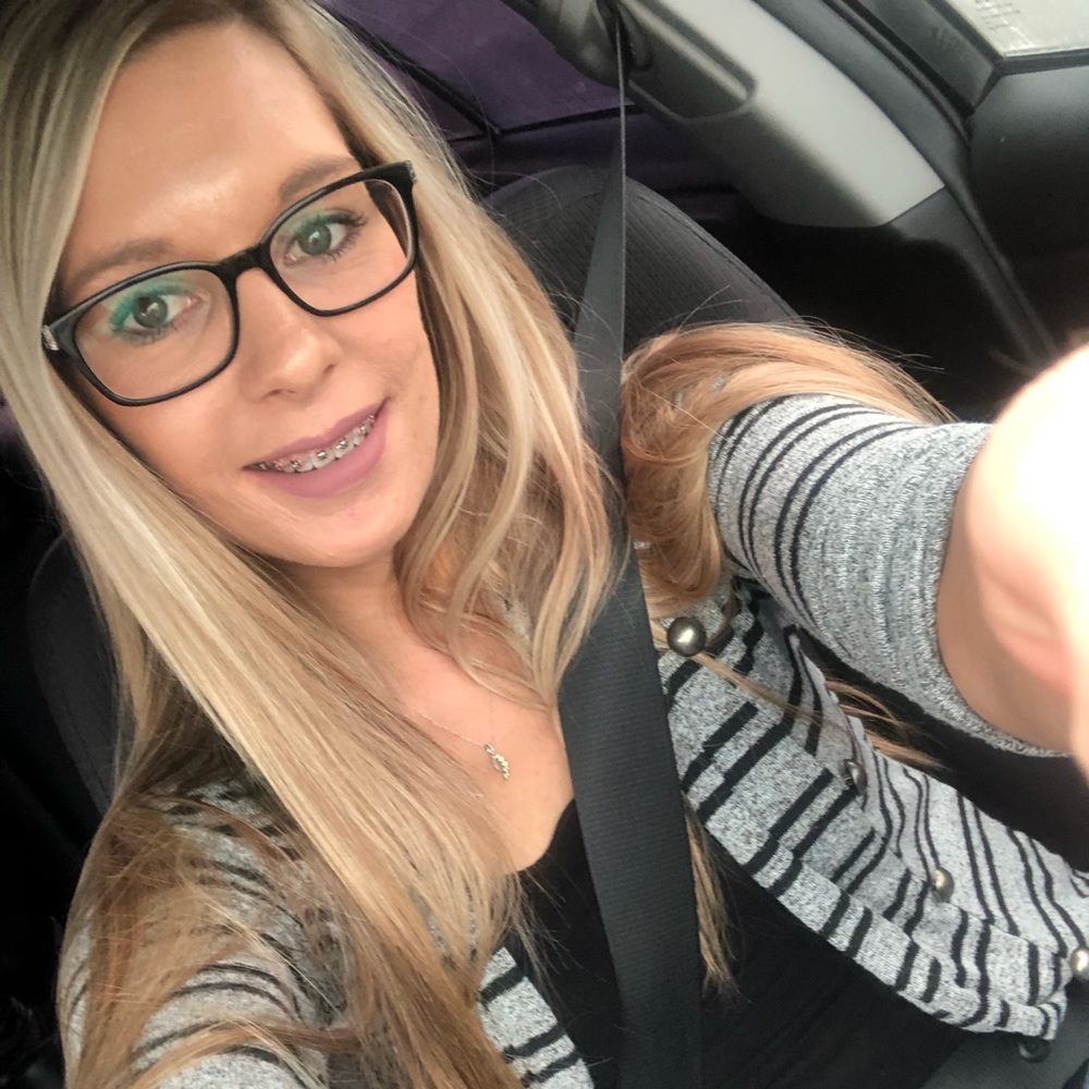 Meet your Posher, Tonya